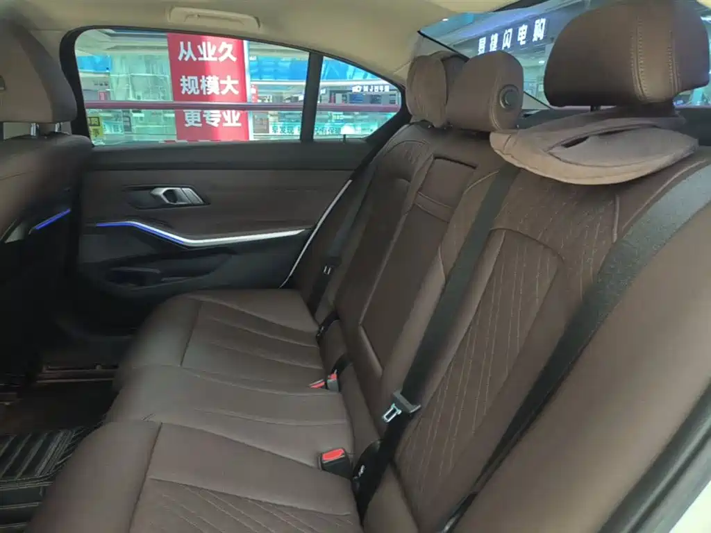 BMW 3 Series 2022 325Li M Sport Package фото 17