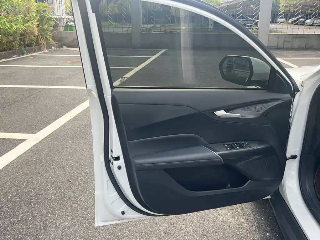 Changan Yida 2023 2023 Blue Whale NE 1.5T GDI DCT Exclusive