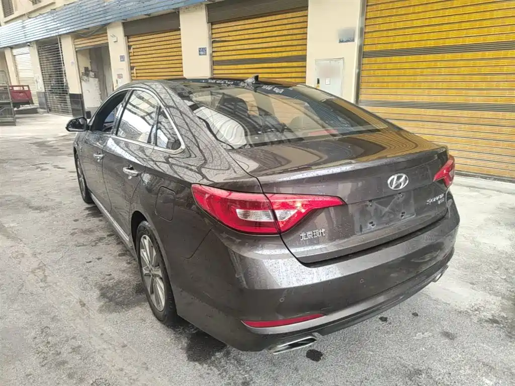 Hyundai Sonata 2015 1.6T GLS Smart фото 5