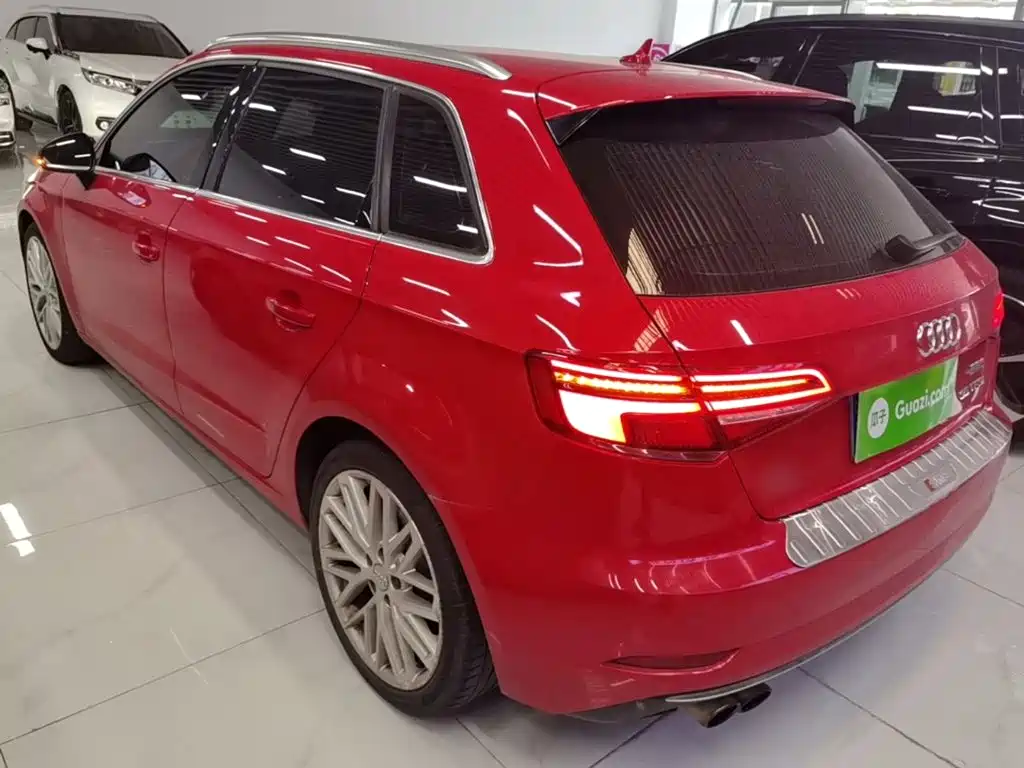 Фото 5 - Audi A3