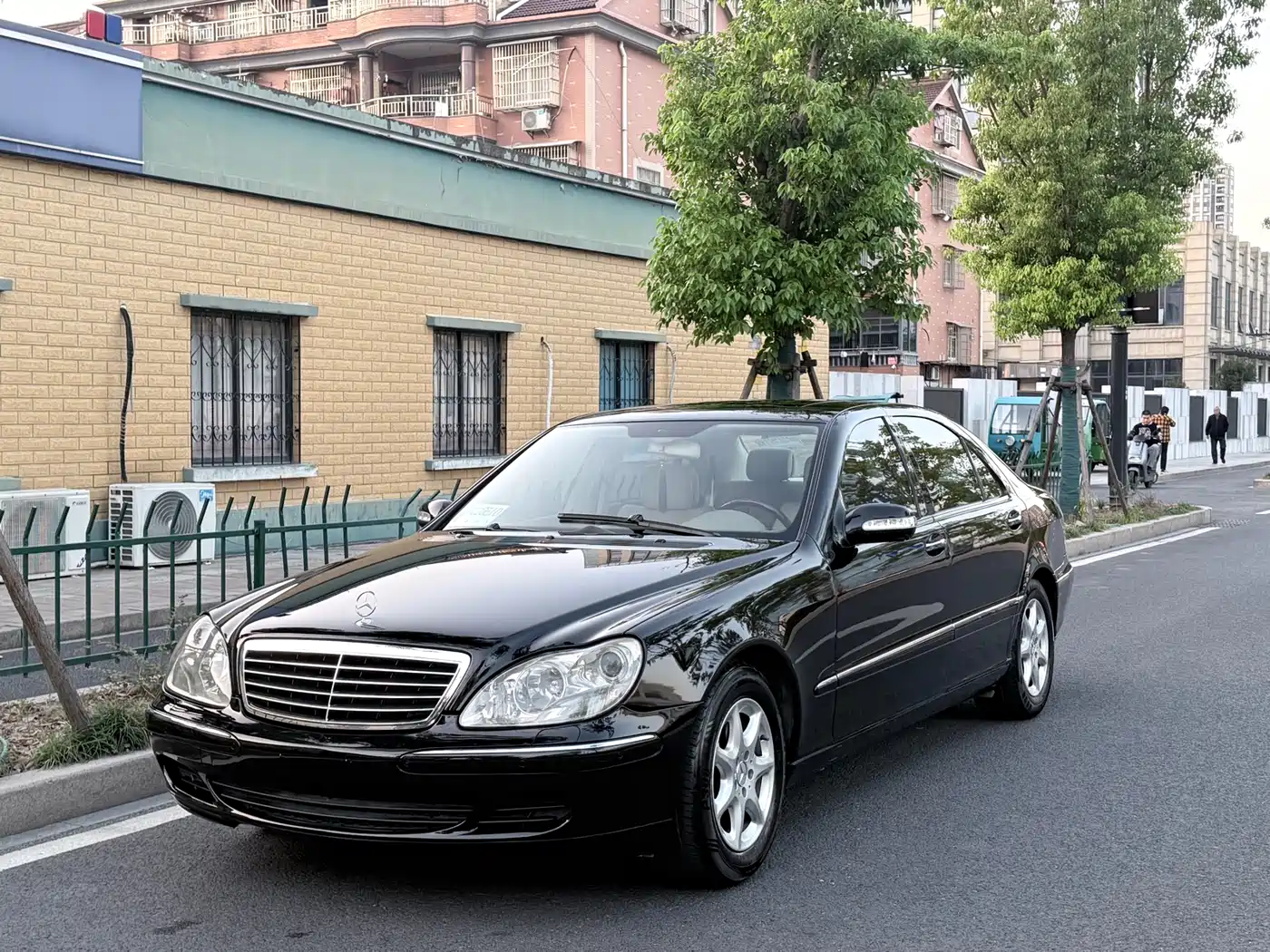 Mercedes-Benz S-Class 2004 S 350