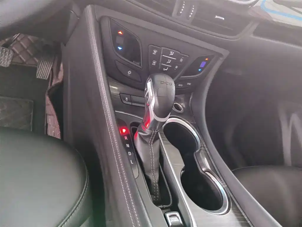 Buick Envision Plus 2018 20T 2WD Leading фото 14