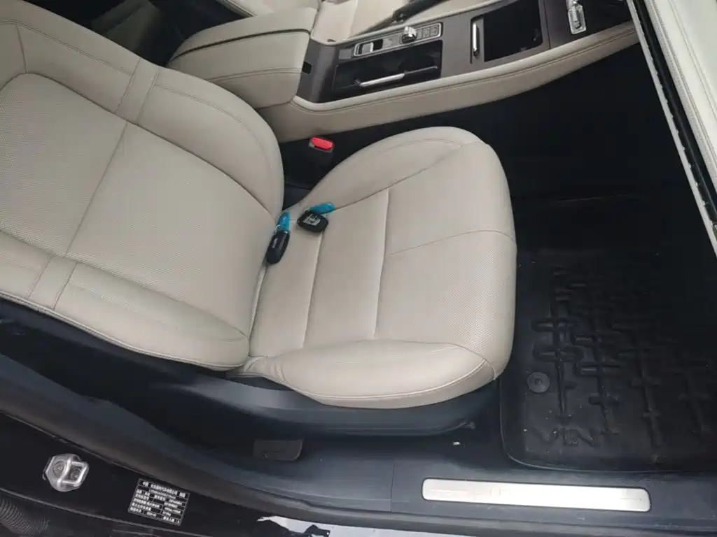 Lincoln Adventurer 2025 2024 2.0T FWD Elegance Edition