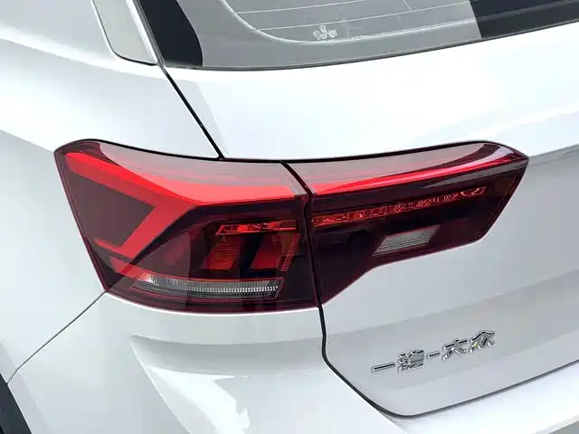 Volkswagen T-ROC 2019 280TSI DSG 2WD Progressive Type China V фото 19