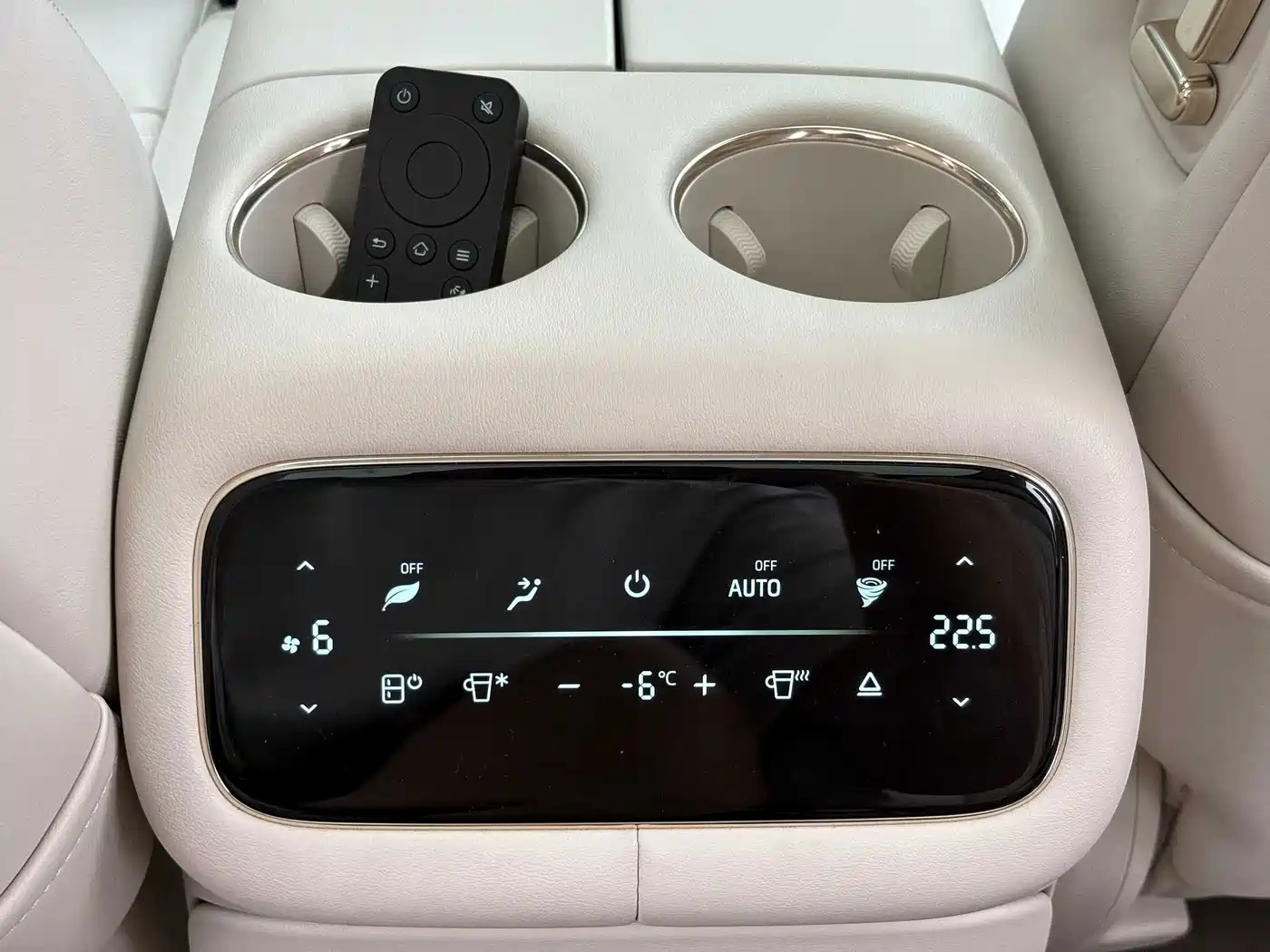 IM Motors IM LS9 2026 2025 Model Base