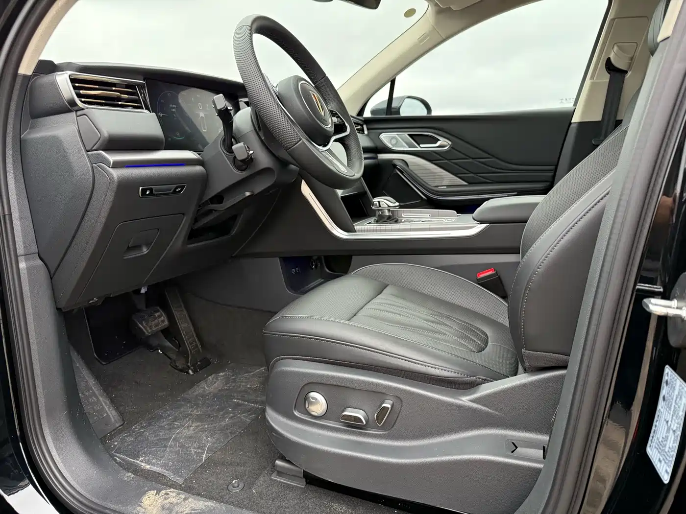 Hongqi HS7 PHEV 2026 2024 2.0T PHEV 4WD Flagship Edition 6-seater