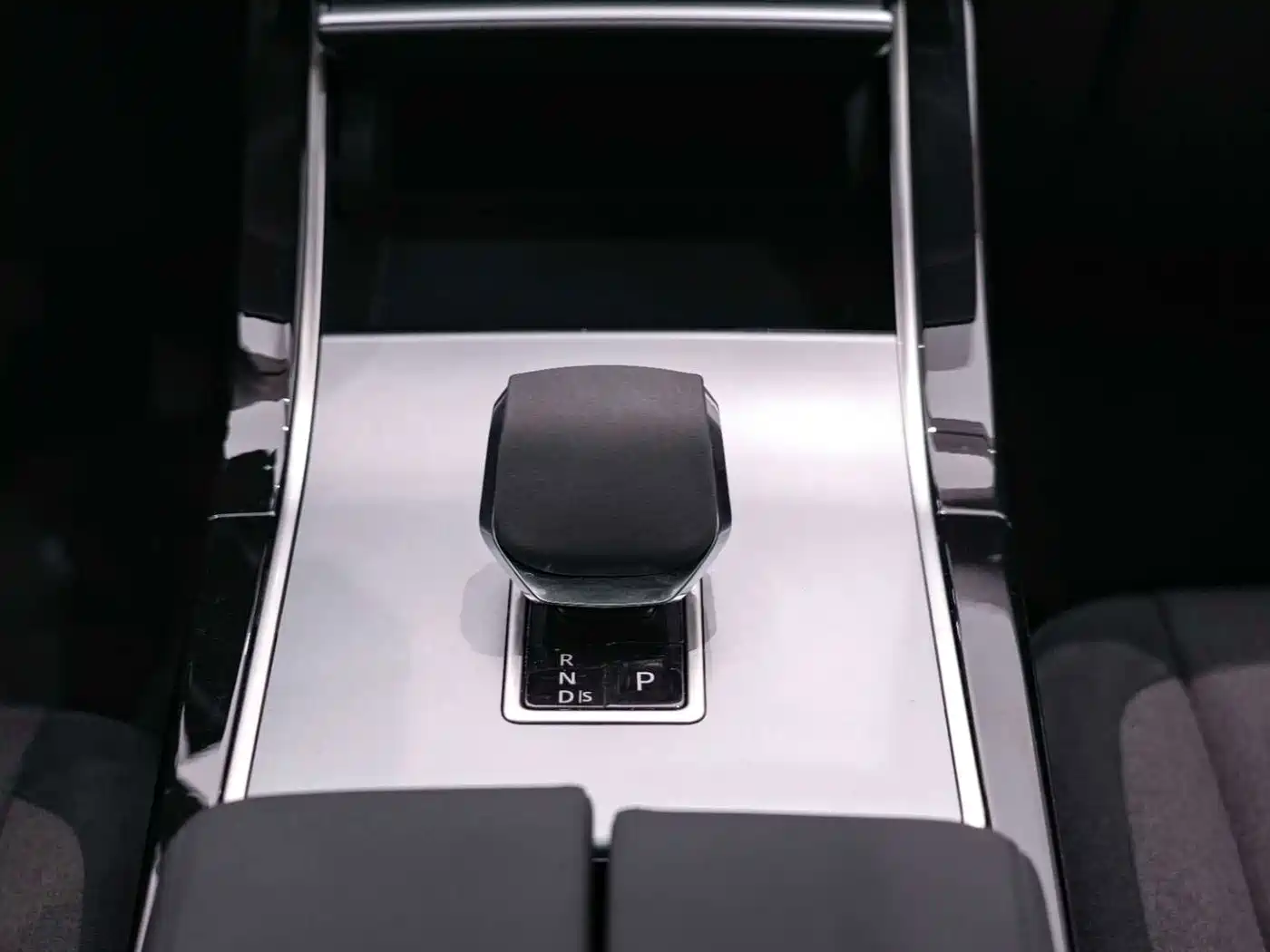 Land Rover Range Rover Velar 2024 2024 S