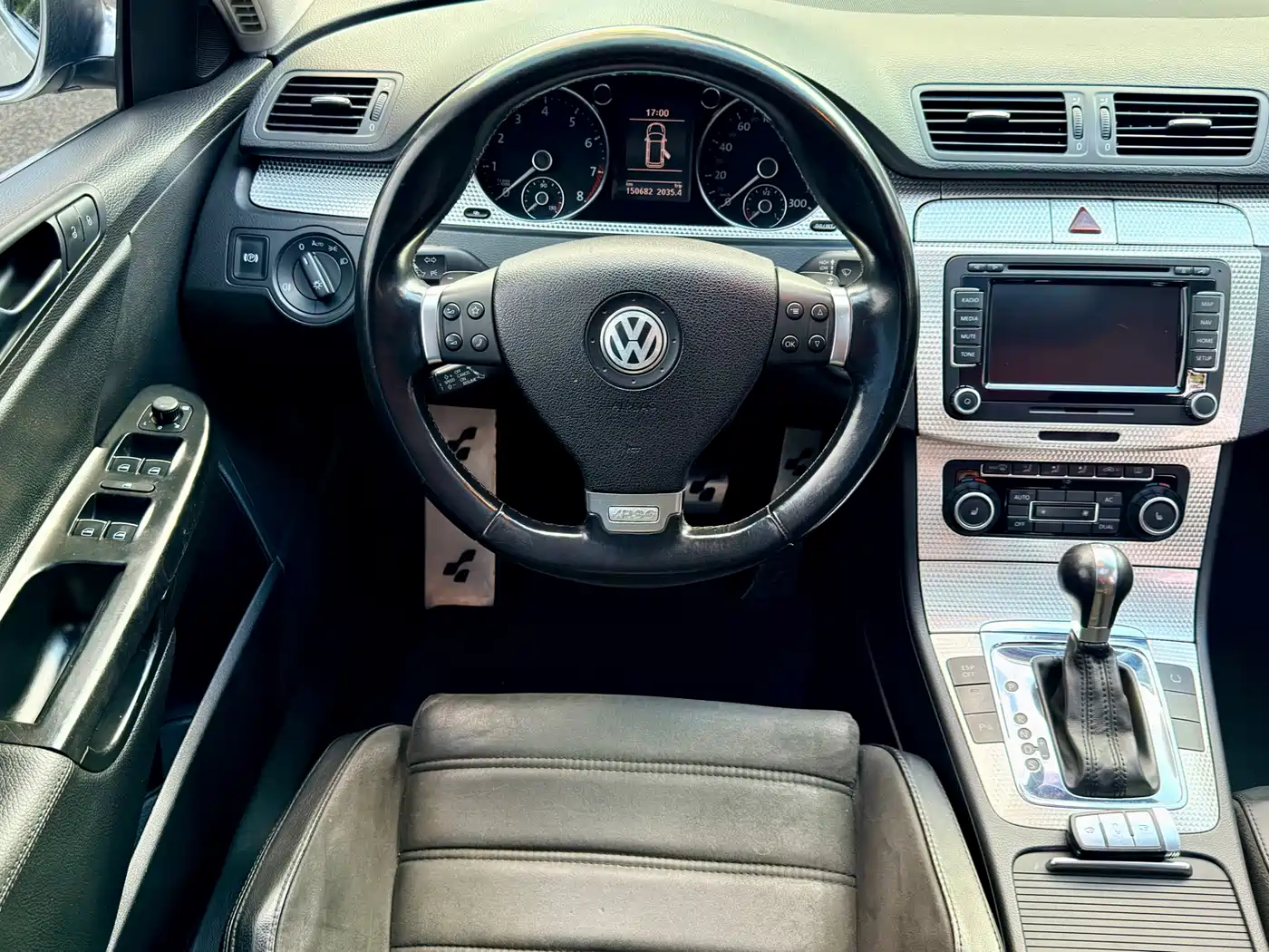 Volkswagen Passat 2011 2008 Volkswagen R36 Wagon