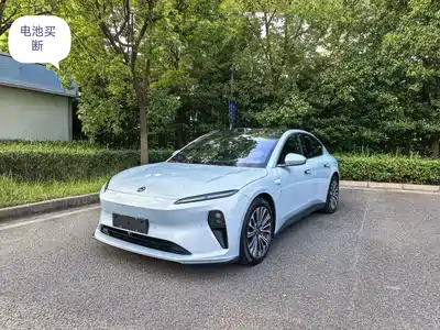 NIO ET5