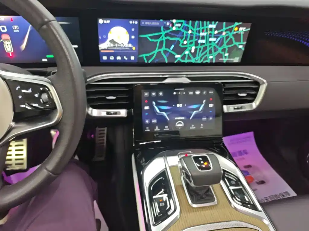 Hongqi E-HS9 2023 2022 690km Qi Xiang Edition (6-seater)