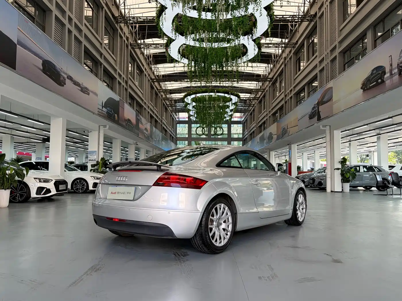 Audi TT 2009 2008 Model TT Coupe 2.0TFSI