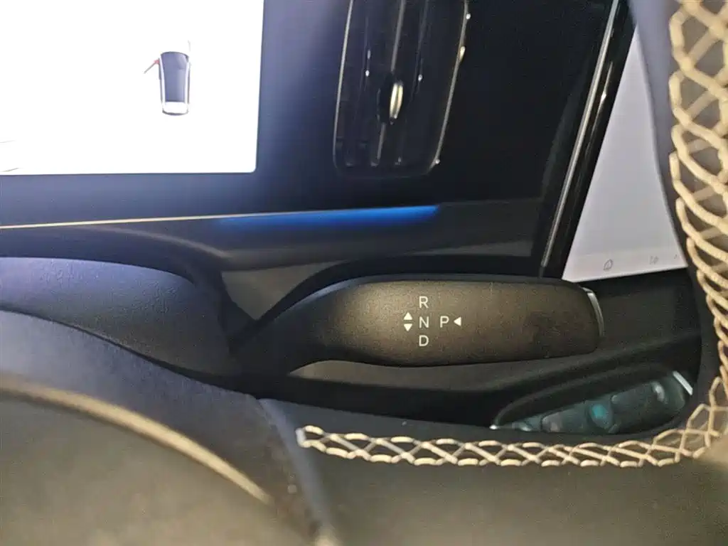 BYD Hai Shi 05 EV 2025 520KM Flagship Smart Navigation Edition фото 14