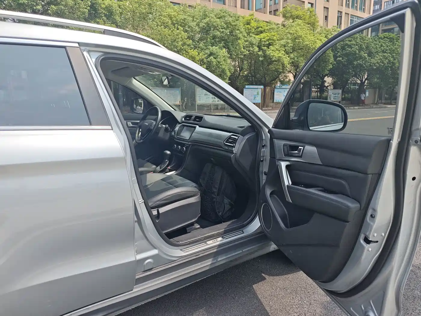 Фото 8 - Haval H2s