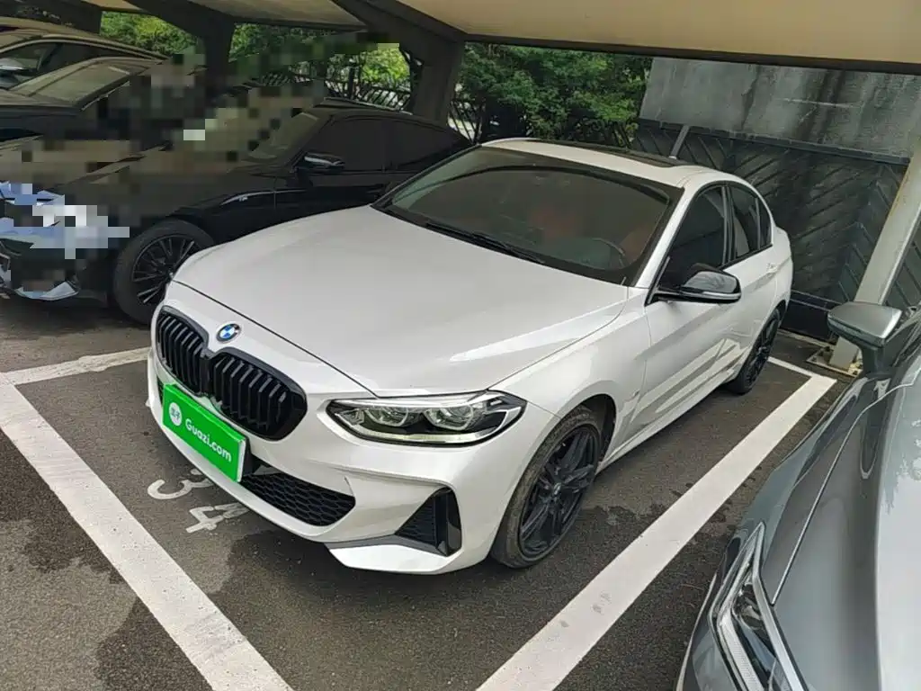 BMW 1 Series 2022 125i M Sport Shadow Edition