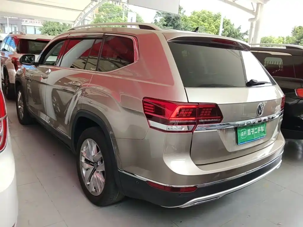Фото 5 - Volkswagen Teramont