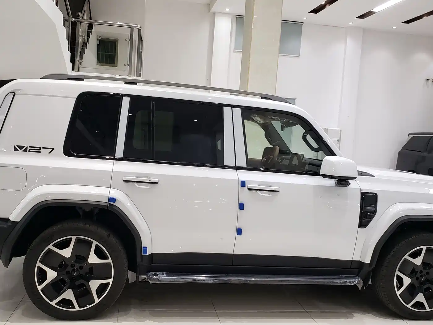 iCAR V27 2026 2026 200KM AWD Falcon 500