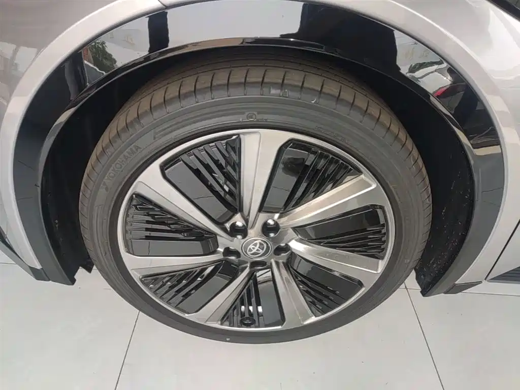Toyota bZ5 2025 Model 630 MAX Smart Edition фото 23