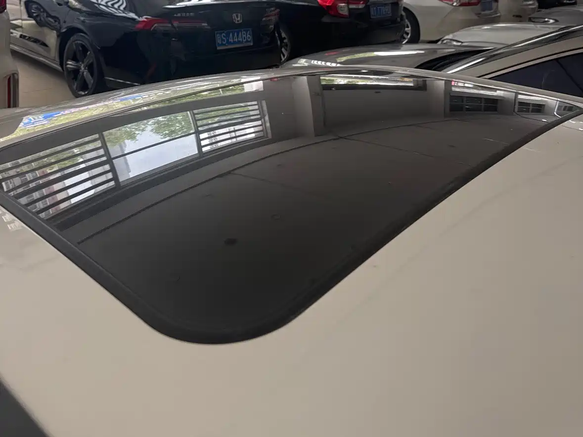 Toyota Levin 2022 Dual Engine 1.8H E-CVT Luxury Edition фото 15