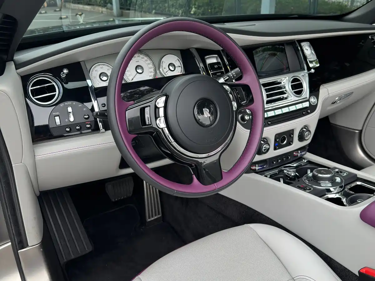 Rolls-Royce Dawn 2020 2018 6.6T Standard