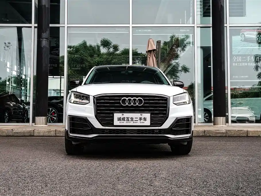 Audi Q2L 2018 35 TFSI Fashion Dynamic China VI фото 2