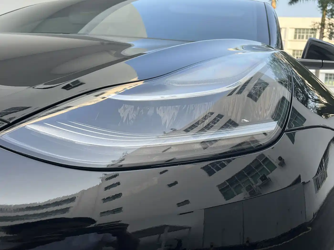 Фото 12 - Tesla Model 3