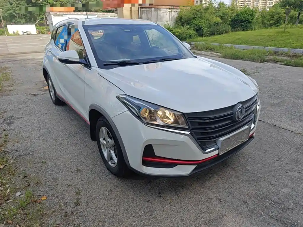 Dongfeng Fengguang Fengon 500 2021 2021 1.5L CVT Comfort