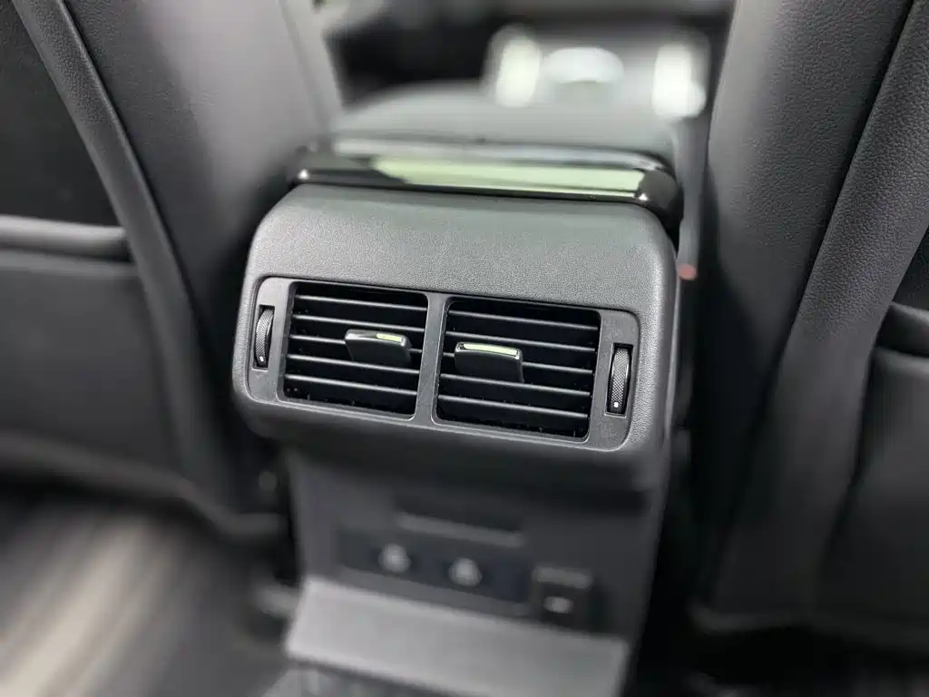 Land Rover Range Rover Velar 2024 2024 Dynamic SE