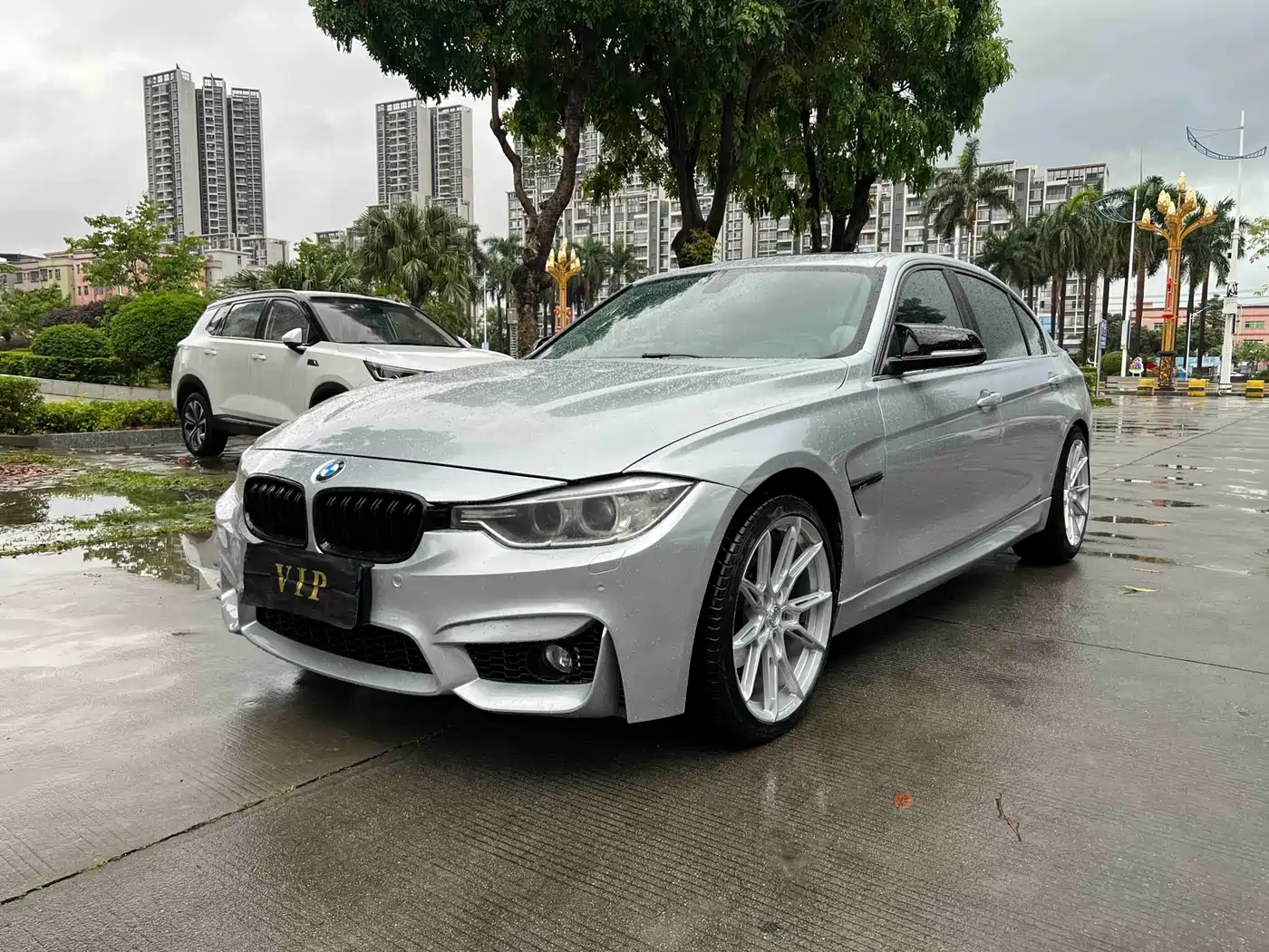 BMW 3 Series 2015 328Li Fashion
