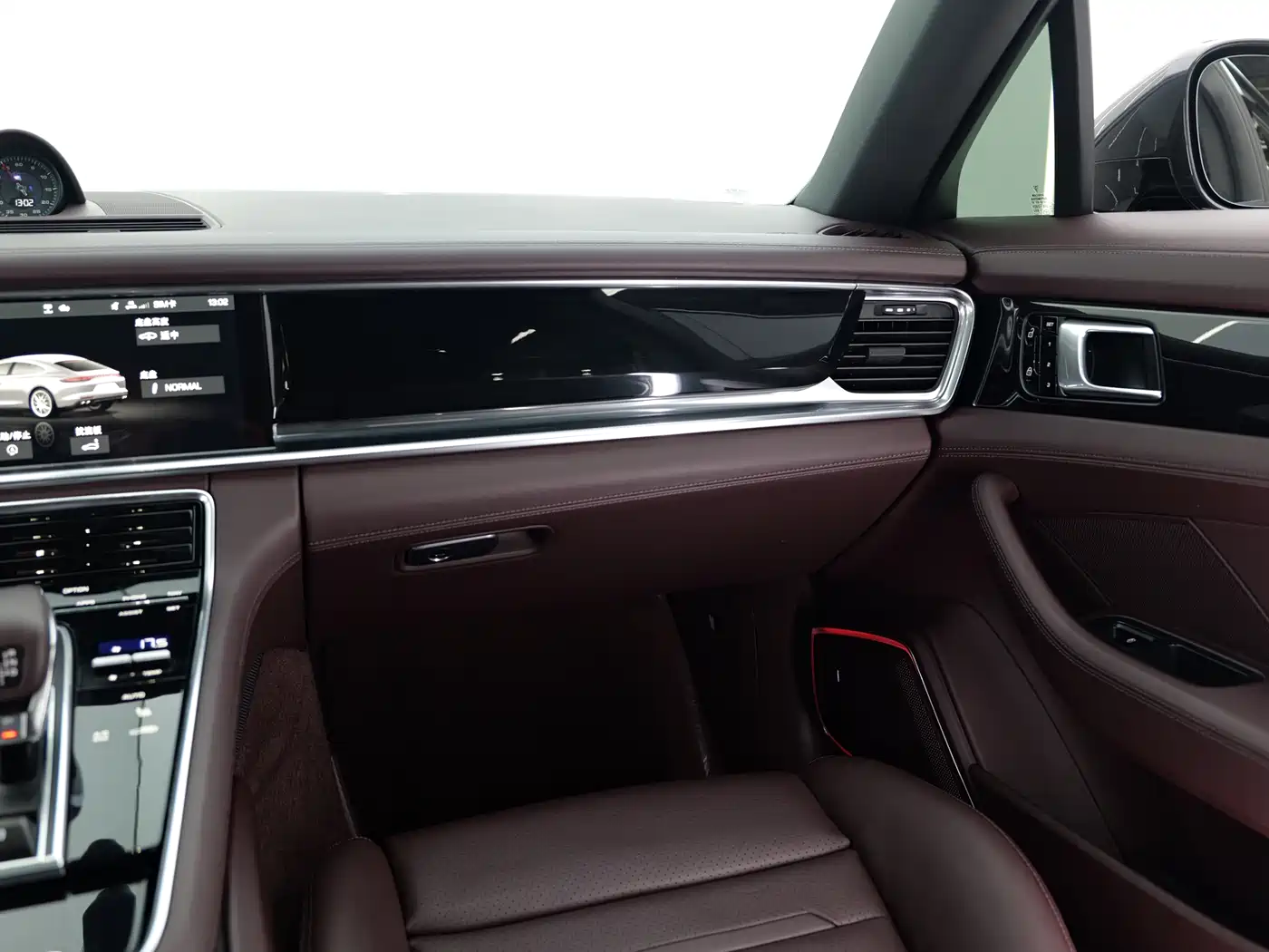 Porsche Panamera 2022 Panamera 2.9T фото 12