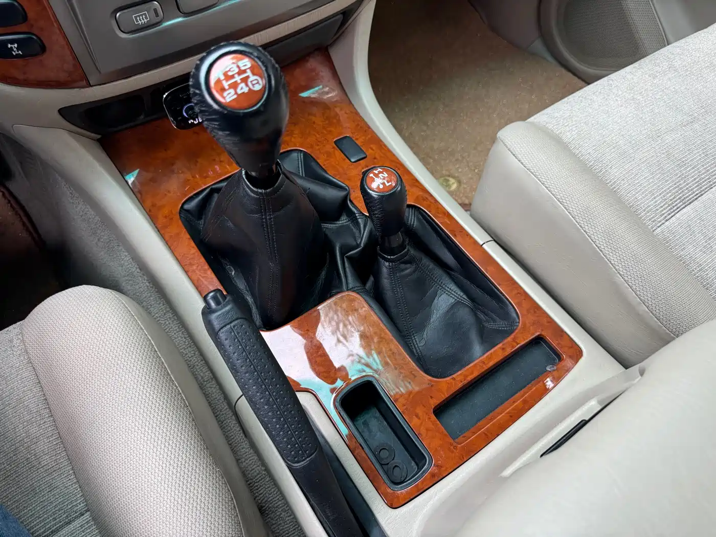 Toyota Land Cruiser фото 16