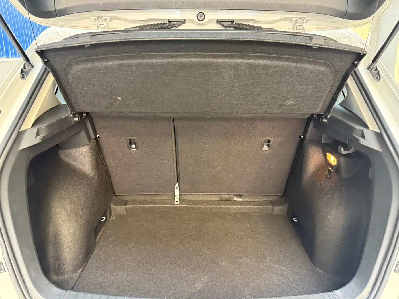 Volkswagen Tharu 2022 280TSI FWD Luxury Edition фото 22