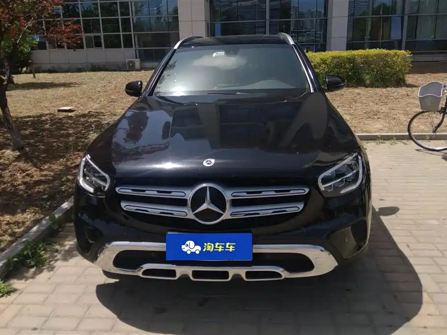 Mercedes-Benz GLC 2021 GLC 260 L 4MATIC Sporty фото 2