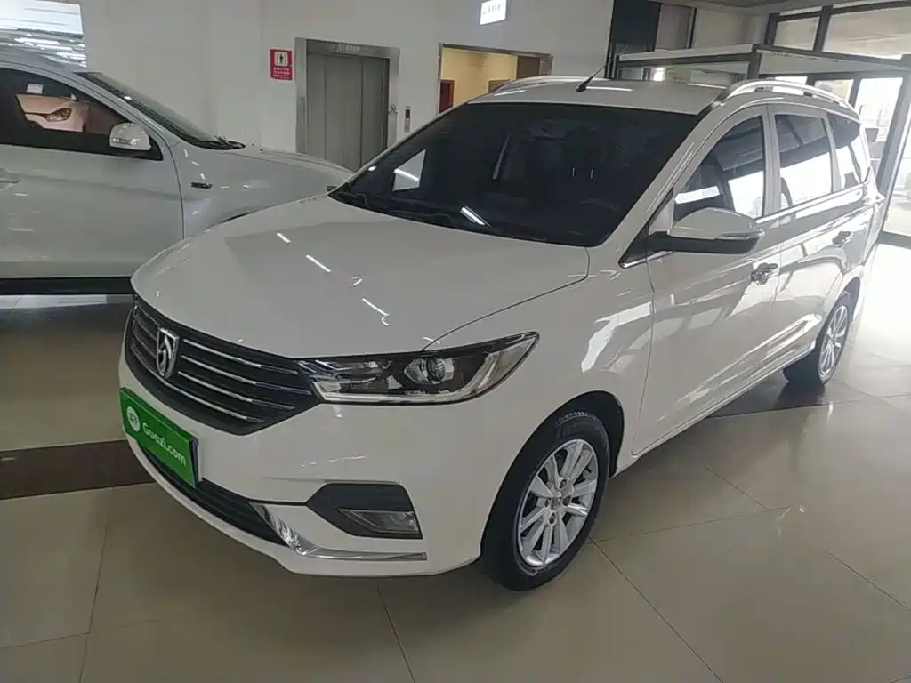 Baojun 360 2019 2018 1.5L Automatic Elite (China V)