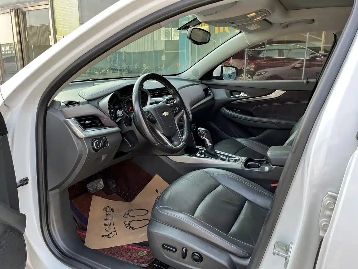 Chevrolet Malibu 2016 1.6T Automatic Luxury Edition фото 7