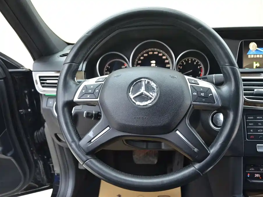 Mercedes-Benz E-Class 2015 E 200 L фото 11