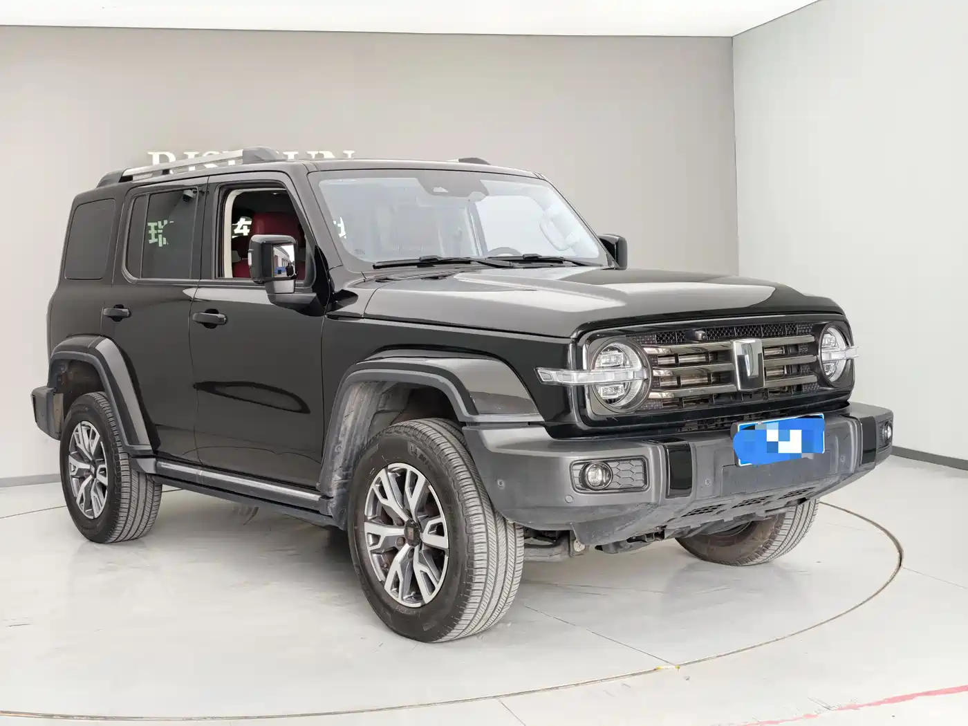 Tank 300 2024 2.0T Explorer фото 3