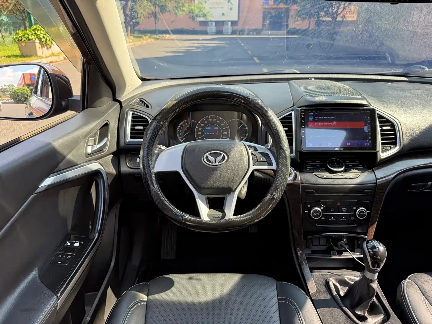 BAIC Huansu S6 2016 2016 1.5T Manual Leading Style