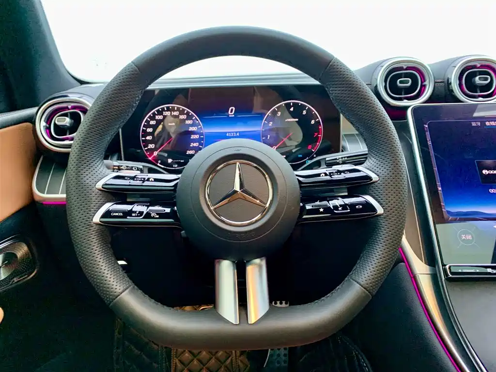 Mercedes-Benz GLC 2024 GLC 300 L 4MATIC Luxury 5-seater фото 20
