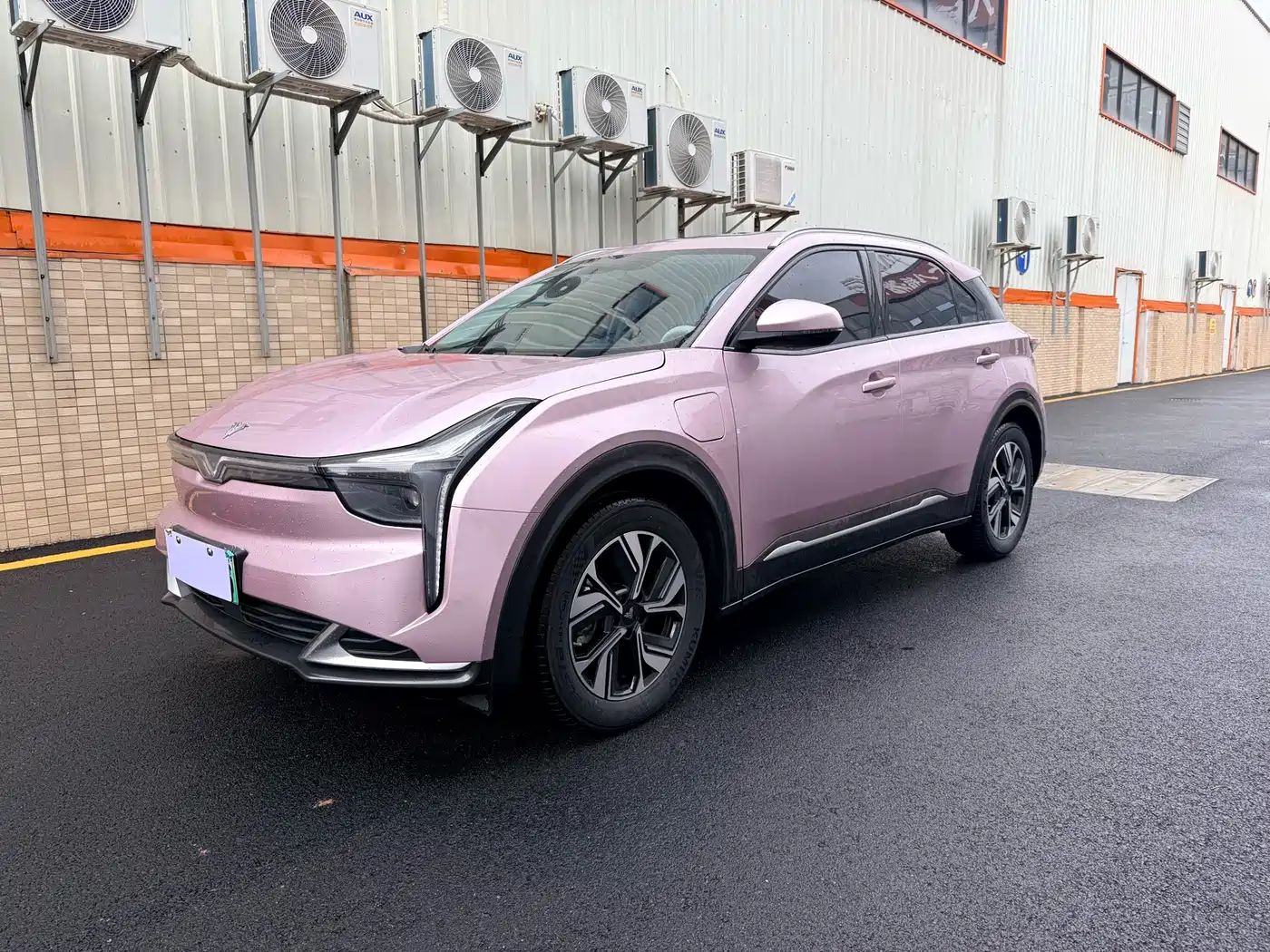 NEZHA AUTOMOBILE NEZHA U 2024