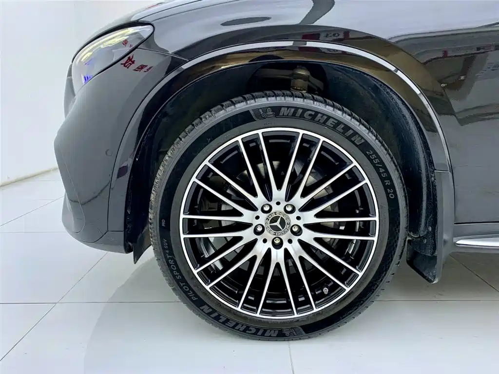Mercedes-Benz GLC 2024 GLC 300 L 4MATIC Luxury 5-seater фото 9