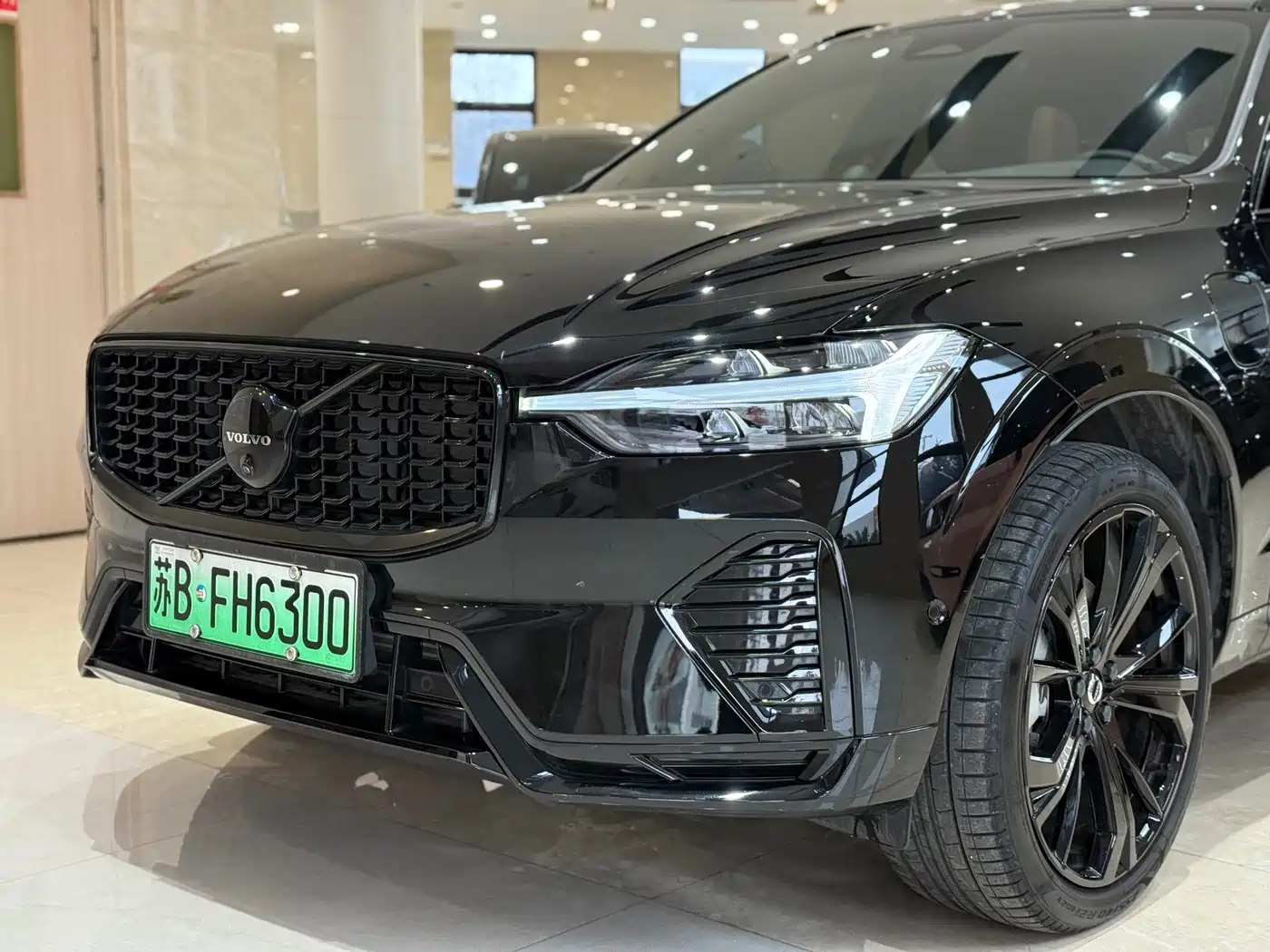 VOLVO XC60 PLUG IN HYBRID
