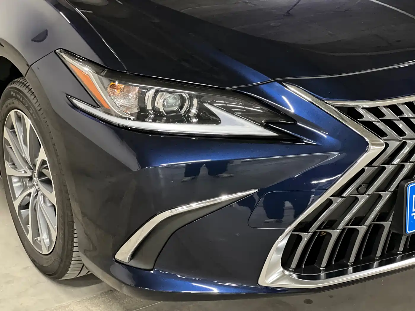 Lexus ES 2024 200 Premium Edition фото 19