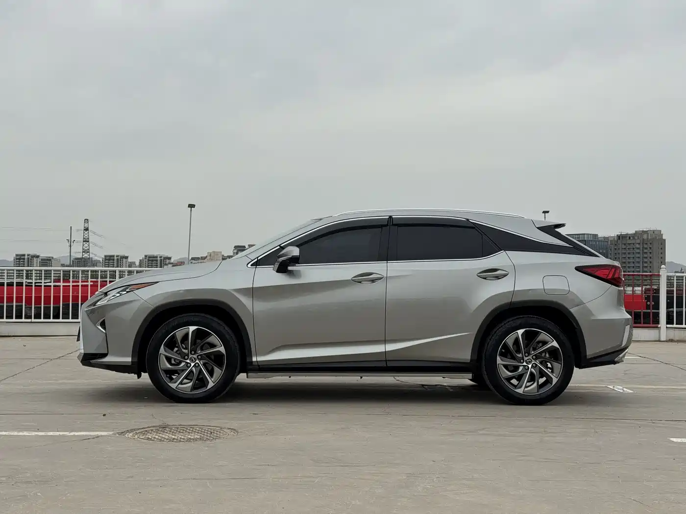Lexus RX 2016 300 4WD Elegance Edition (China V) фото 10