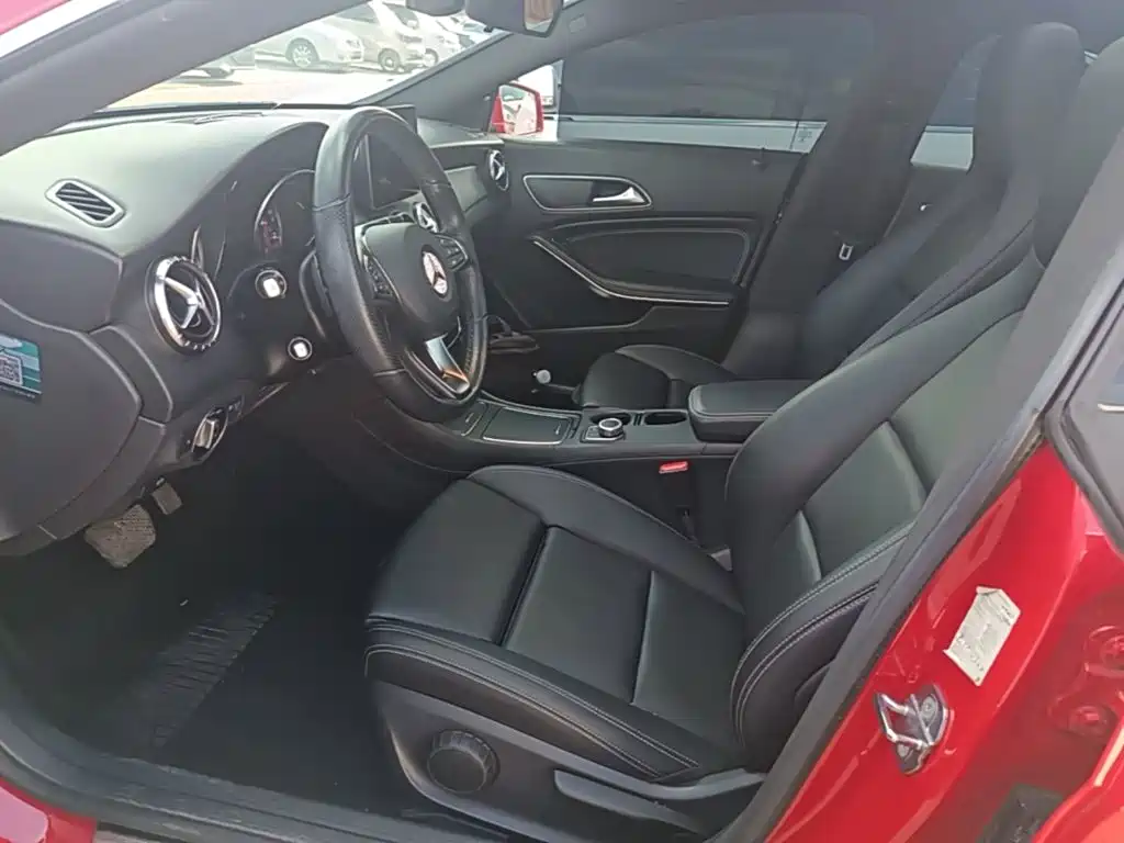 Mercedes-Benz CLA (Import) 2019 2019 CLA 200 Sport