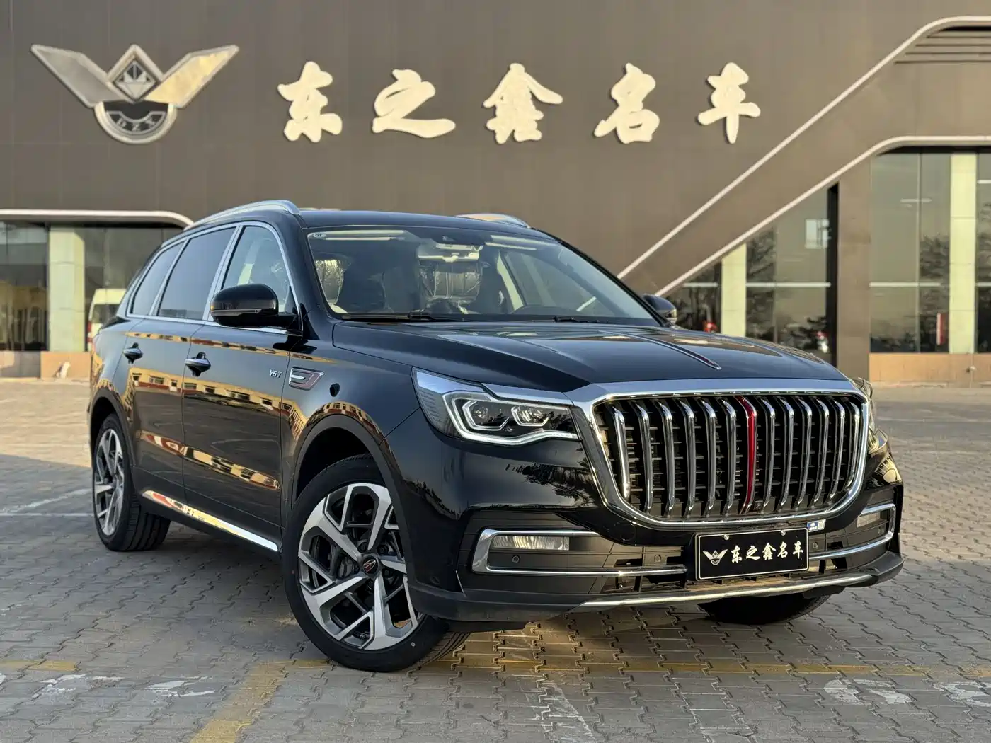 Hongqi HS7 2022 3.0T Automatic 4WD ZhiLian QiChang Edition 5-seater фото 3