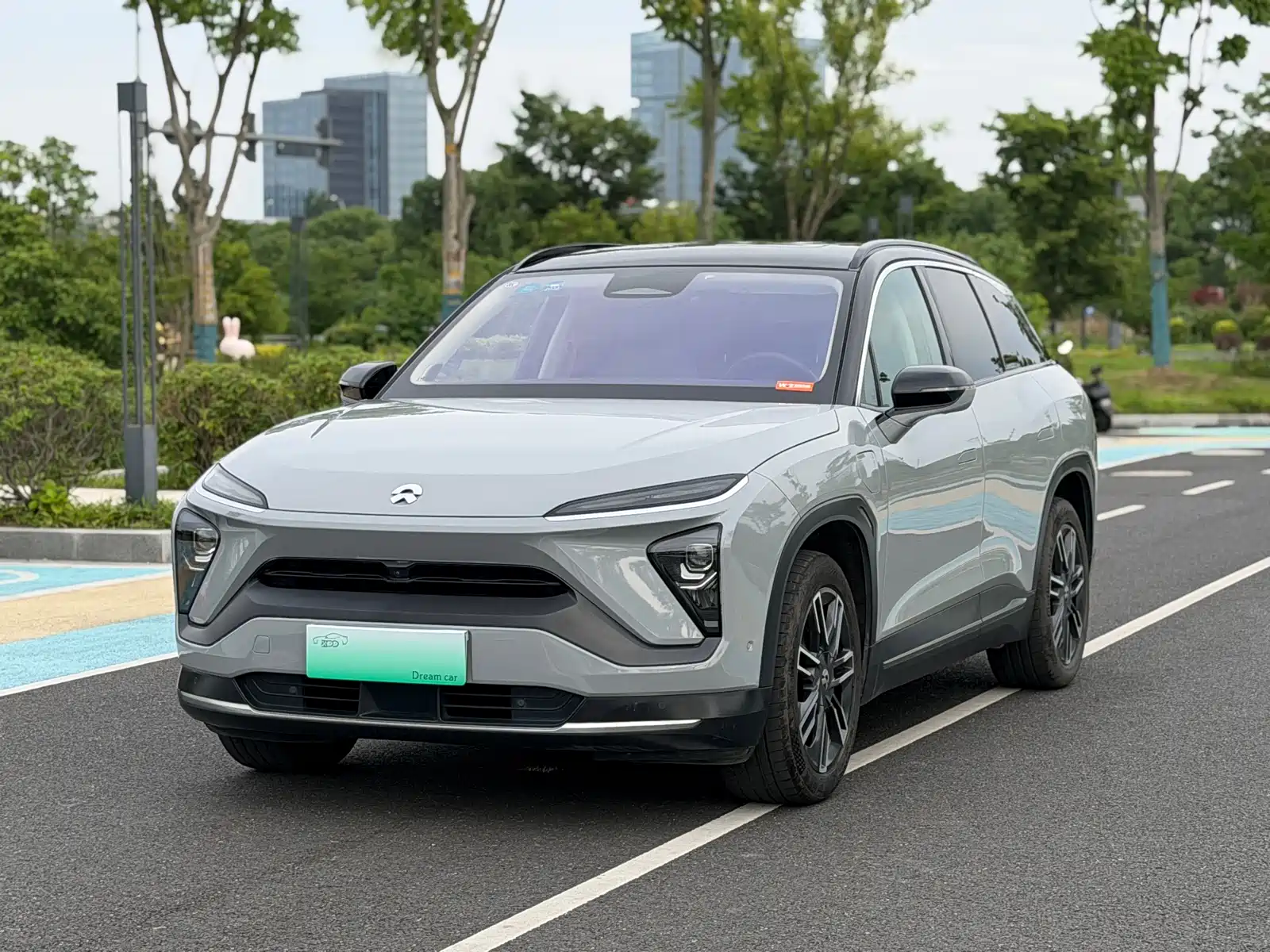 Фото 1 - NIO ES6