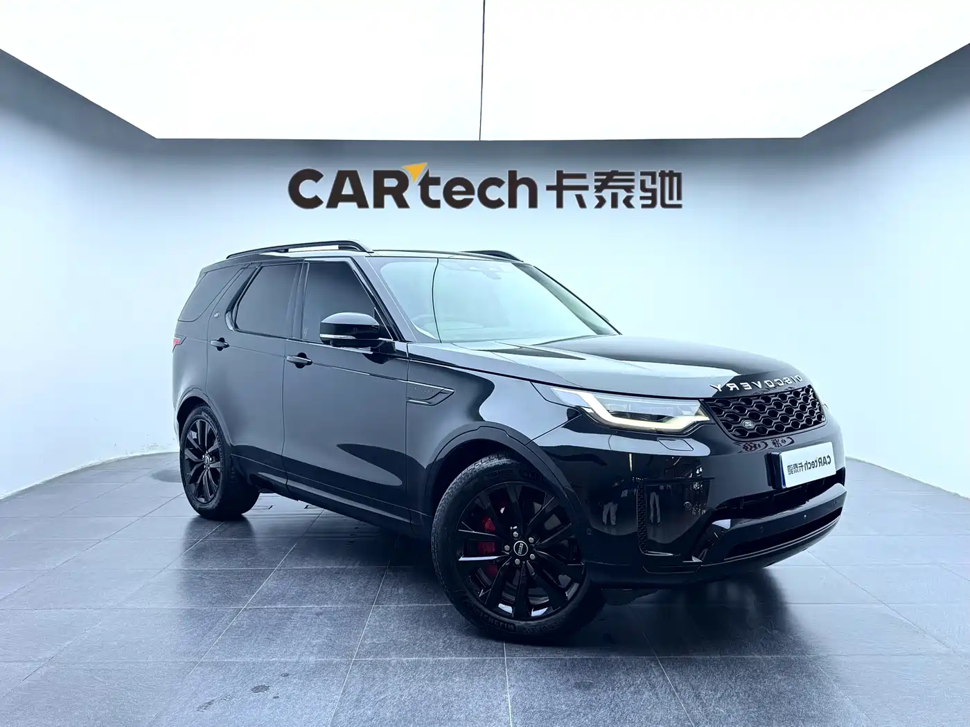 Land Rover Discovery 2024 Model 360PS S фото 3