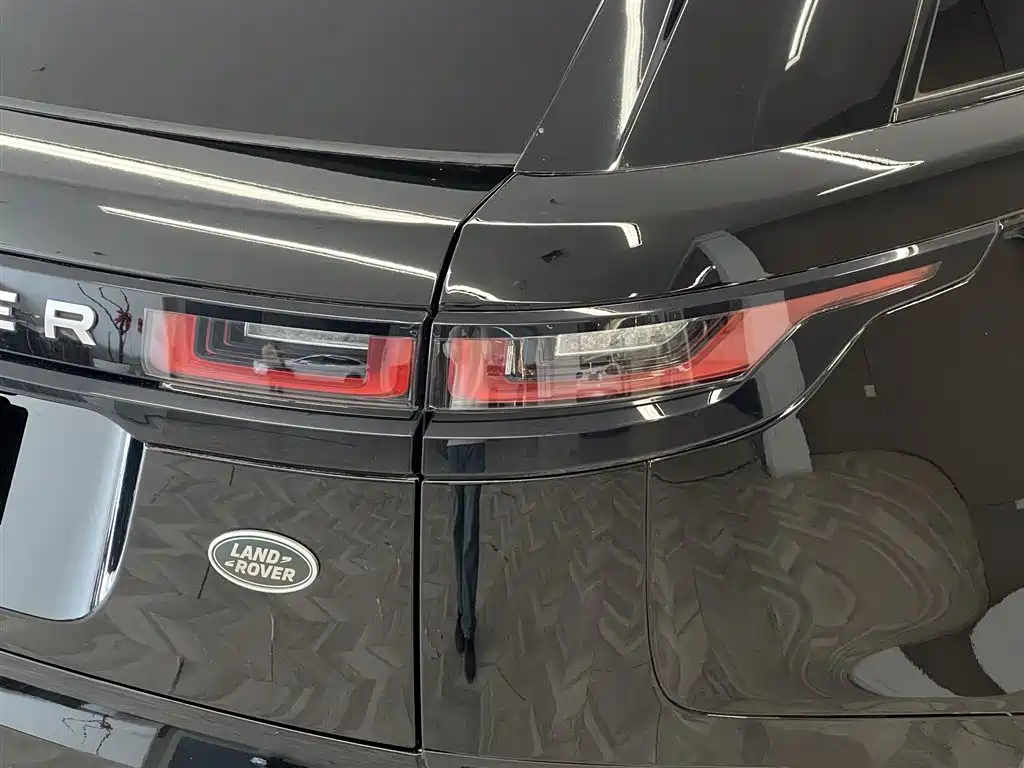 Land Rover Range Rover Velar 2019 250PS фото 10