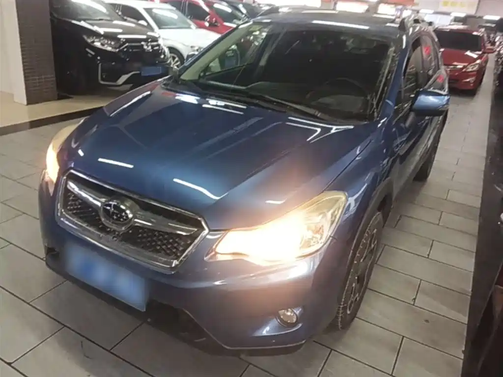 Subaru XV 2014 2.0i Comfort фото 2