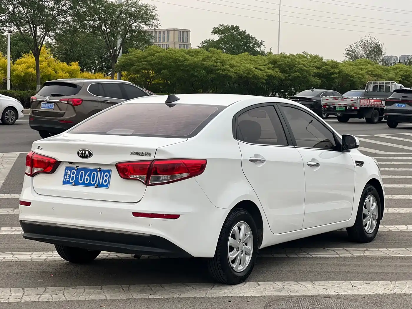 Kia K2 2015 Sedan 1.4L MT GLS фото 19